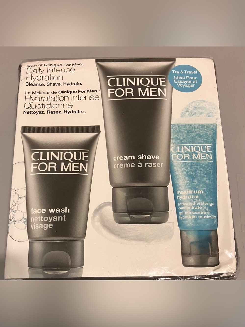 Clinique Daily Hydration Trio - Black & Blue Set